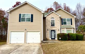 4 beds, 2.5 baths, $2,195