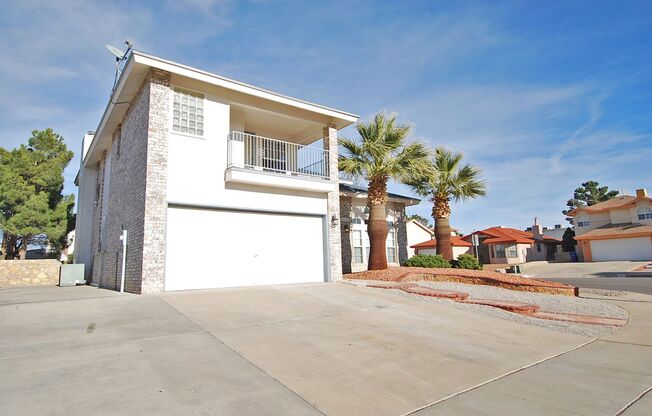 Charming 2 Story Brick Home on Corner Lot in Vista Hills