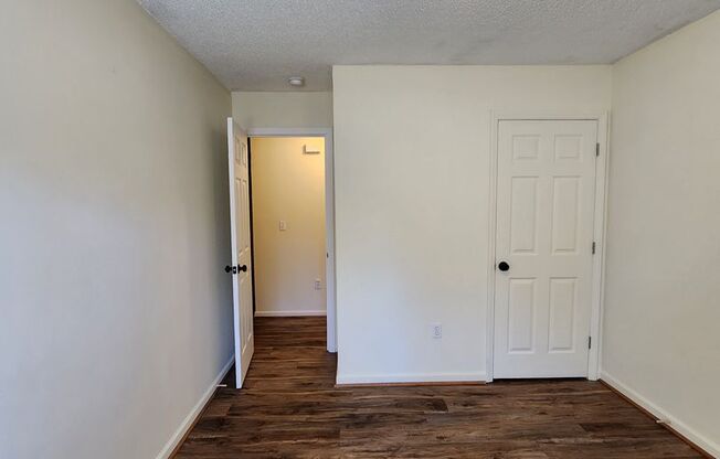 2 beds, 1 bath, $1,350