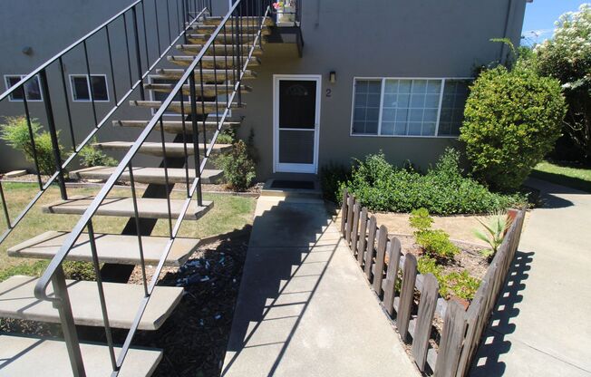 1 bed, 1 bath, 750 sqft, $2,095