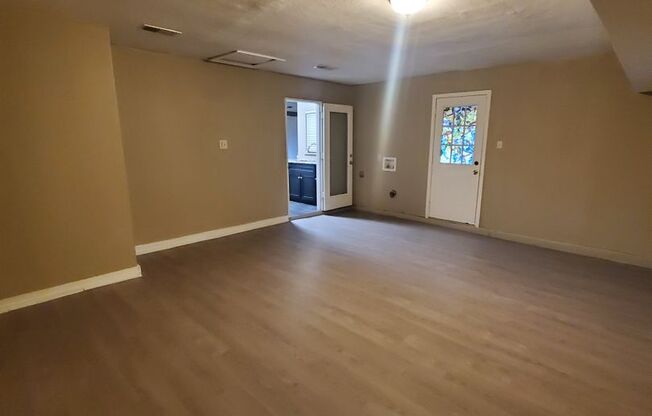 825 Hudson Dr.