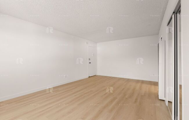 (Anna:B) 5424 Corteen Place