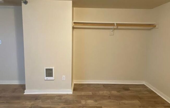 Studio, 1 bath, 619 sqft, $1,295, Unit D01A