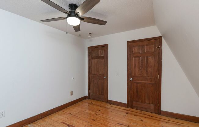 4 beds, 3 baths, $2,780