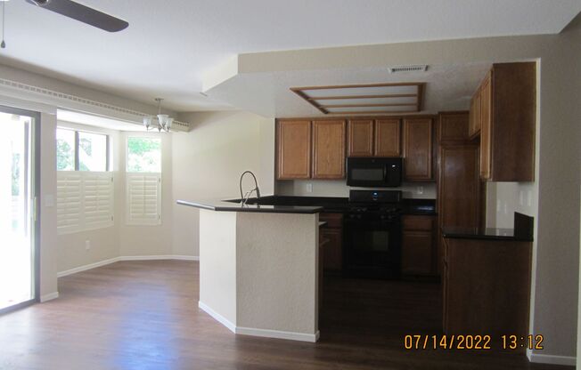 3 beds, 2 baths, $3,200