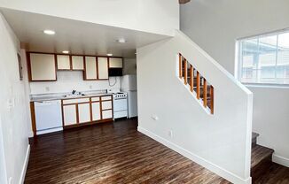 1 bed, 1 bath, $1,100, Unit 605 S A Street C