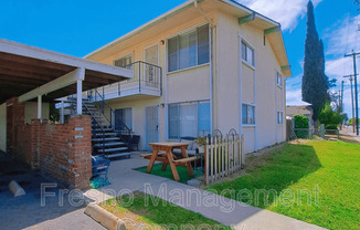 6 PICO AVE