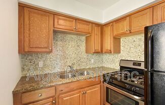 729 E 16th Street