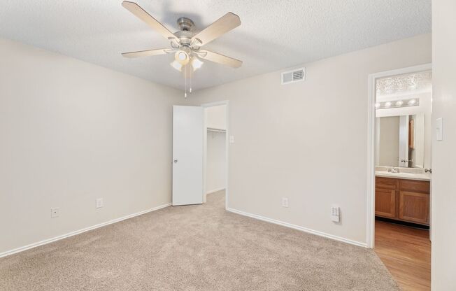 1 bed, 1 bath, 663 sqft, $1,239, Unit 200 Brothers Blvd #4207