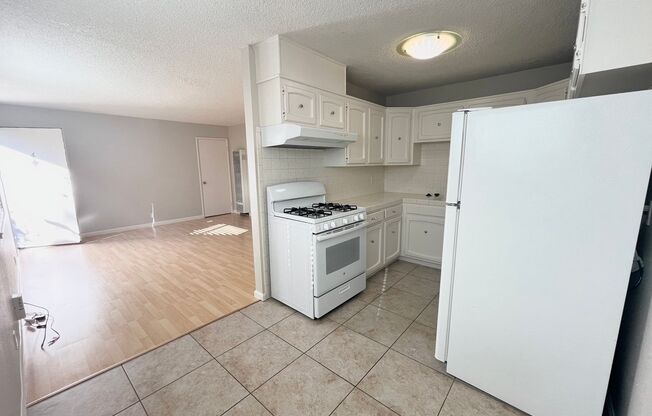 1 bed, 1 bath, $1,595, Unit 04