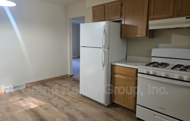 608 DEERPATH