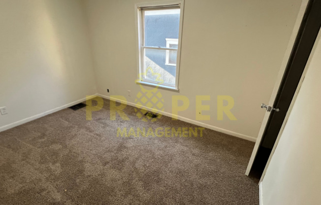 4 beds, 1 bath, $1,200