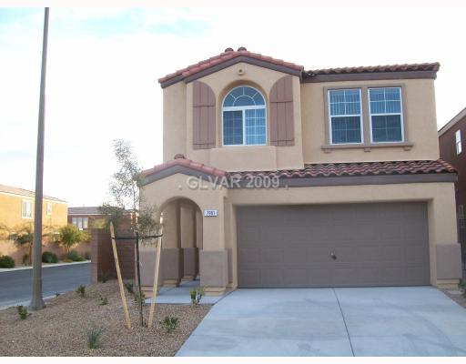 (INCLUDE SOME UTILITIES) 4 BEDROOM 3 BATH ON CORNER LOT IN MOUNTAINS EDGE