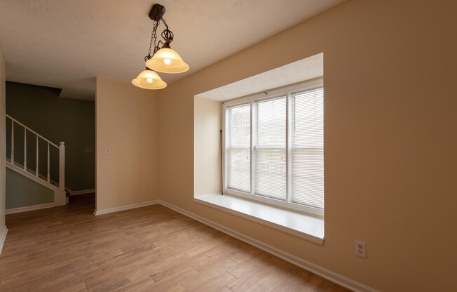 Chinook Street Townhome