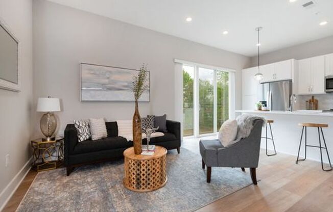 1 bed, 1 bath, $1,450, Unit 206