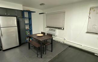 32 28 42 ST