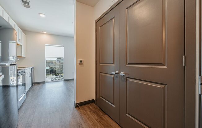 1 bed, 1 bath, 403 sqft, $1,125, Unit 824