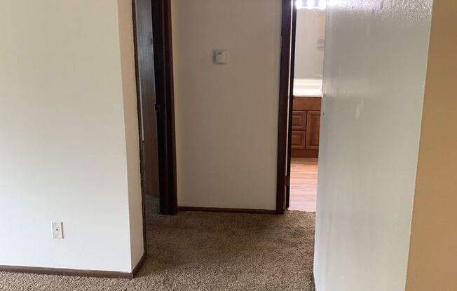 1 bed, 1 bath, 676 sqft, $800, Unit 29 #109