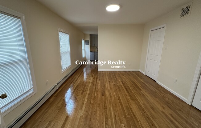 387 SOMERVILLE AVE
