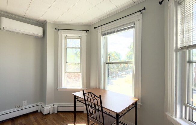 4 SHERMAN ST