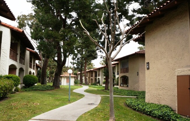 One Bedroom Condo in Park Like Setting