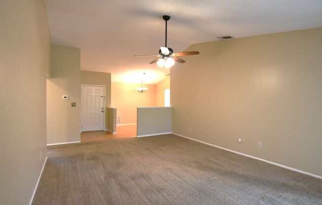Water view 3/2 in Alafaya Woods. UPDATED kitchen and windows/doors..