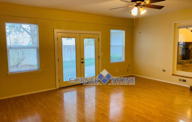 Boise Home with 2 Master Bedrooms!