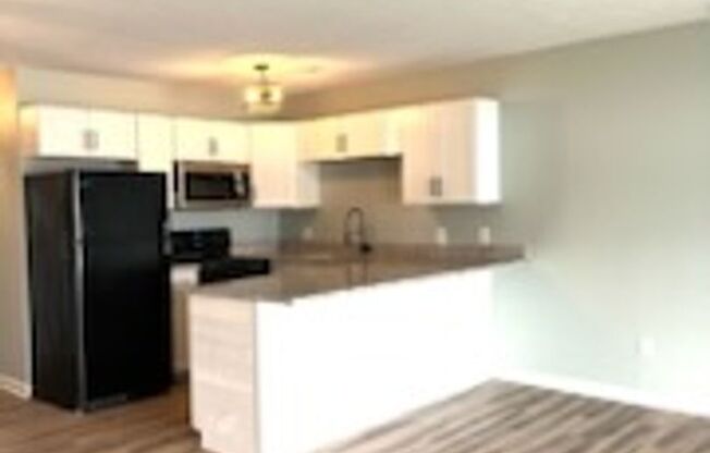 1 bed, 1 bath, $1,275, Unit Unit 5J