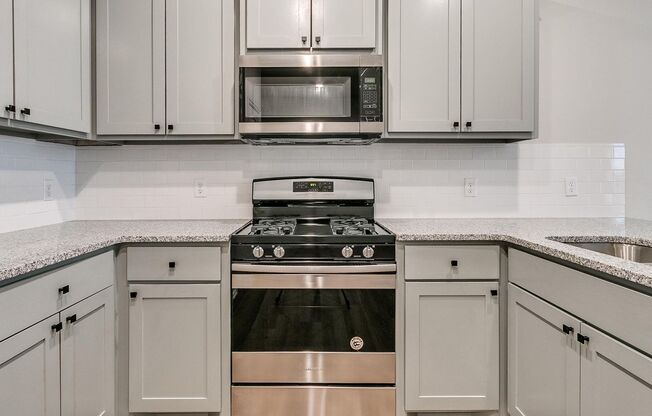 3 beds, 2 baths, 1,200 sqft, $1,545, Unit A - 10539 Lawson Place Rd