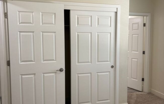 2 beds, 2 baths, 1,064 sqft, $2,271, Unit 1663 - 201