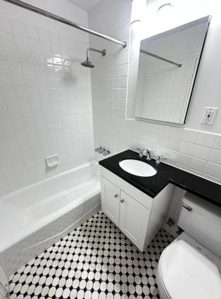 Studio, 1 bath, $3,825, Unit 7F