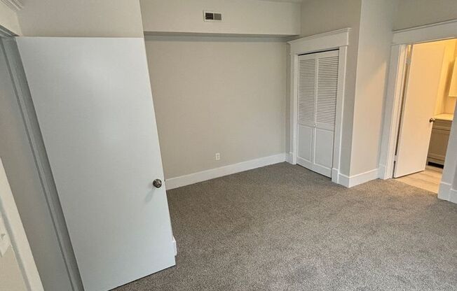 1 bed, 1 bath, 614 sqft, $900, Unit 2