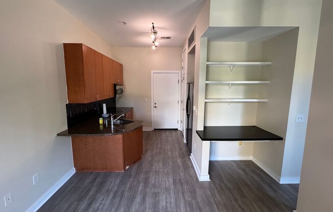 1 bed, 1 bath, $1,399, Unit UNIT 107