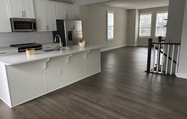 304 CHATTOOGA WAY