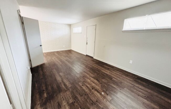 Studio, 1 bath, 556 sqft, $650, Unit 765