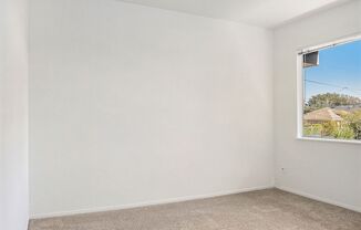 1 bed, 1 bath, $1,620, Unit J