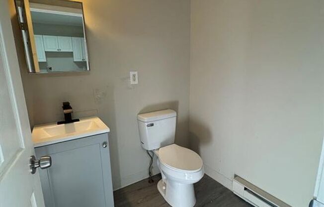 50-56 Hunters Ave