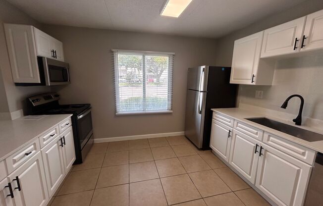 3 beds, 2.5 baths, 1,510 sqft, $1,577