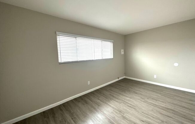 2 beds, 1.5 baths, 900 sqft, $2,150, Unit 11