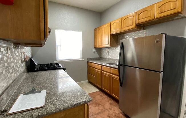 Studio, 1 bath, $1,135, Unit 729