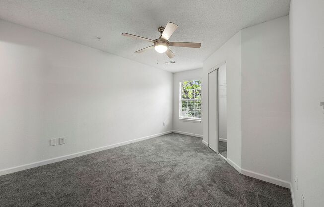 3 beds, 2 baths, 1,260 sqft, $1,513, Unit 3482-03