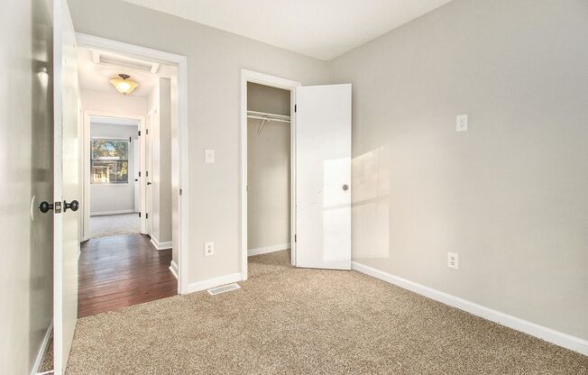 3 Bedroom, 2 Bath Duplex near the Beltline