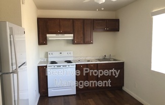 1040 N 28 ST