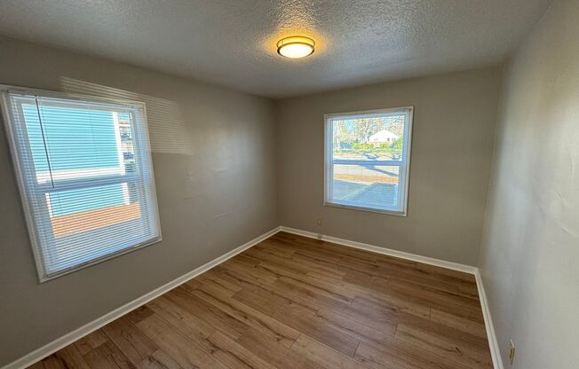 Lynwood Apartments