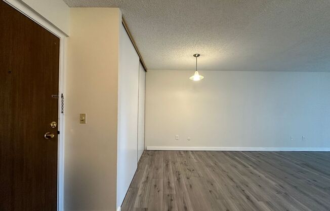 1 bed, 1 bath, $1,095