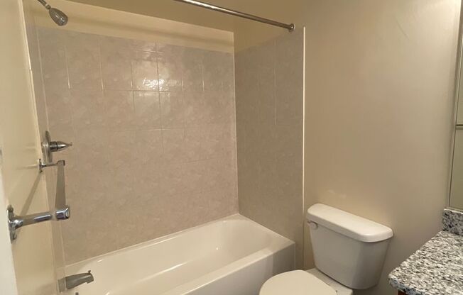 1 bed, 1 bath, 745 sqft, $1,650, Unit 14202 #202