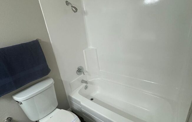 1 bed, 1 bath, 602 sqft, $2,150, Unit 17