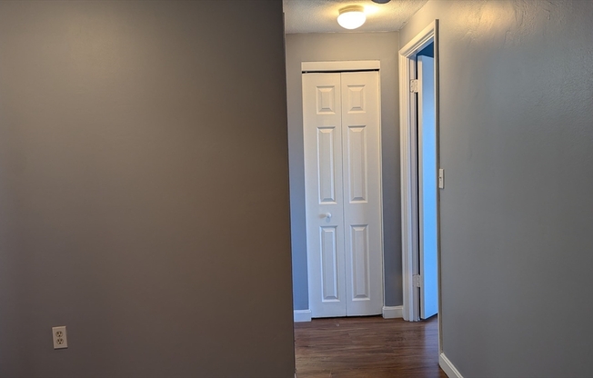 1 bed, 1 bath, 700 sqft, $1,995, Unit 5B