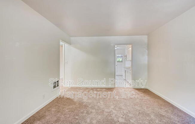 2838 SE 35 PL