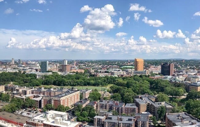 1 bed, 1 bath, 658 sqft, $5,000, Unit 21F